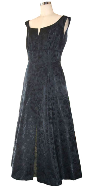 �����X�e�[�W�h���X